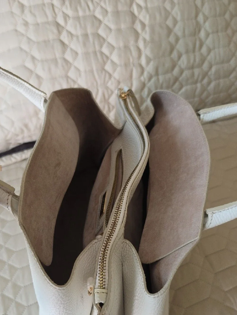 Iacucci White Leather Satchel Handbag